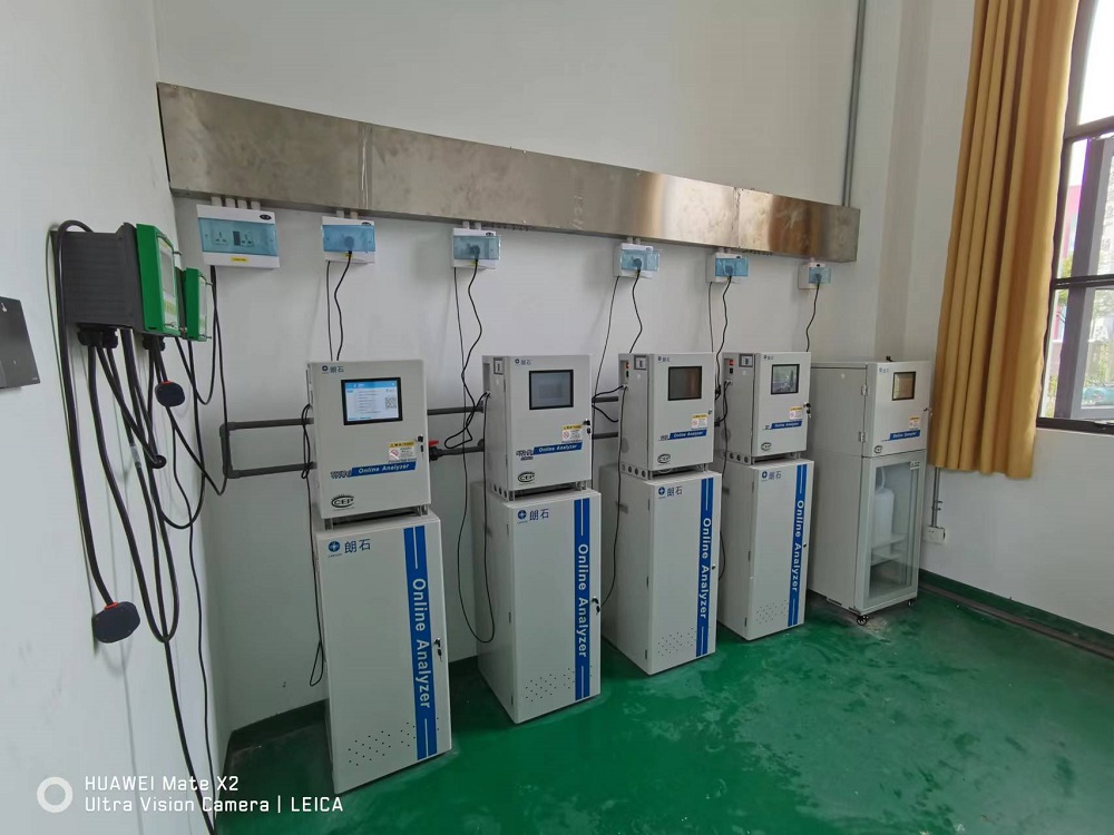 福建漳州龙文区龙江中路污水处理在线监测仪表顺利运行